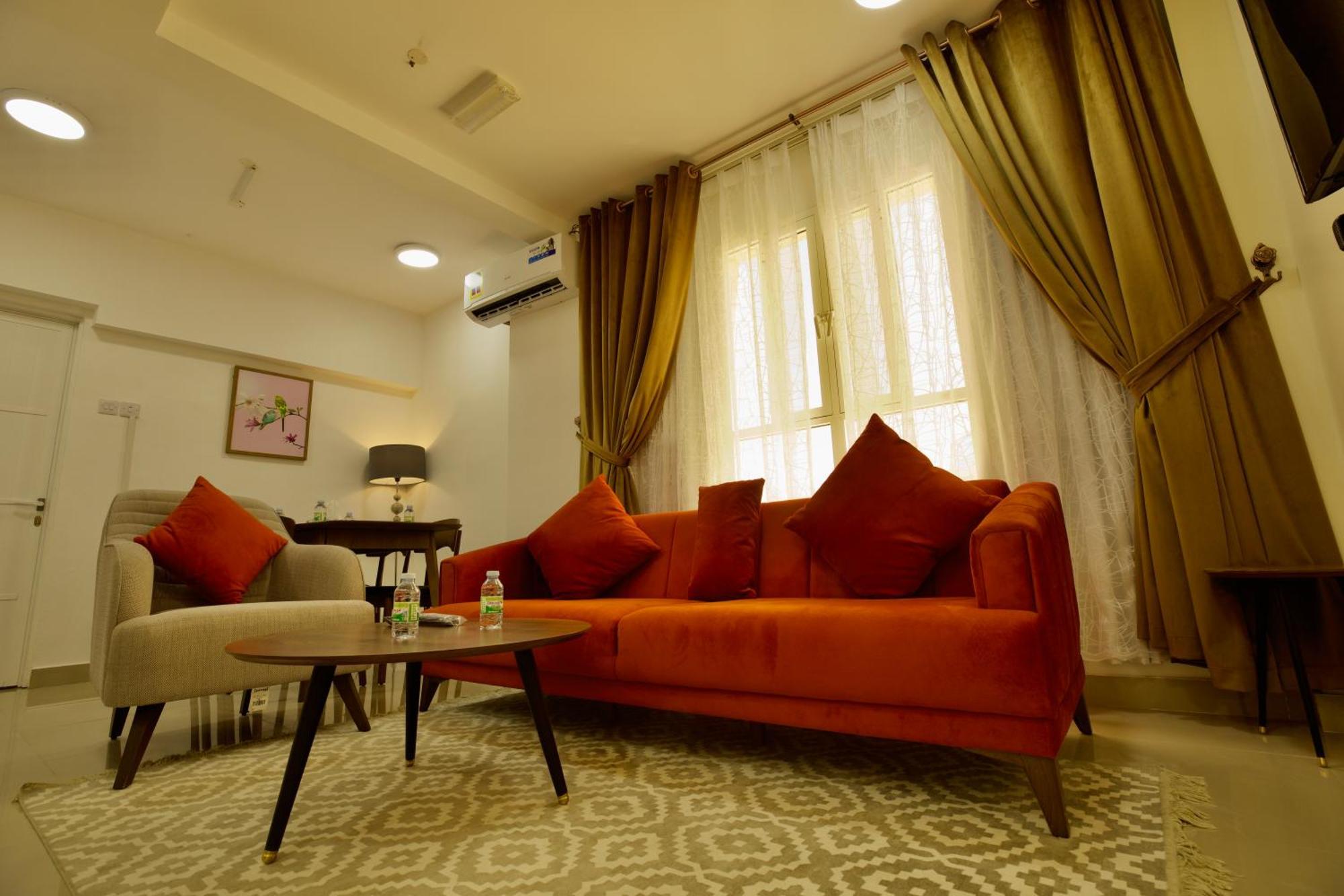 Al Ḩamrāʼ Alhamra Horizons 아파트 외부 사진